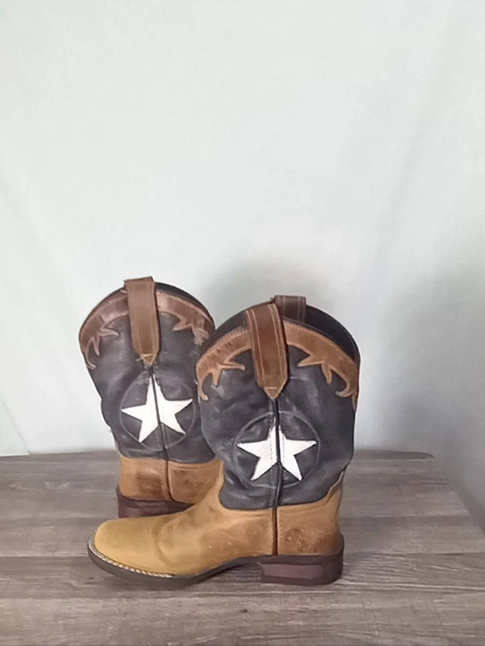 Roper Boy's Monterey Star Western Boots Size 3